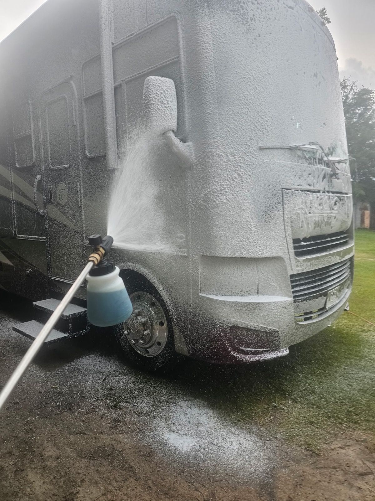 Class A motorhome foam wash